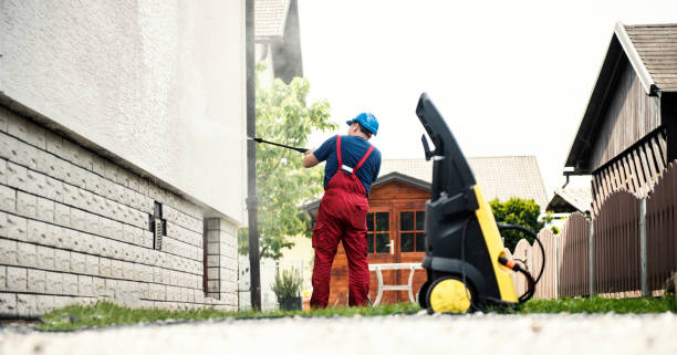 Best Animal Enclosure Cleaning  in Hudson, TX